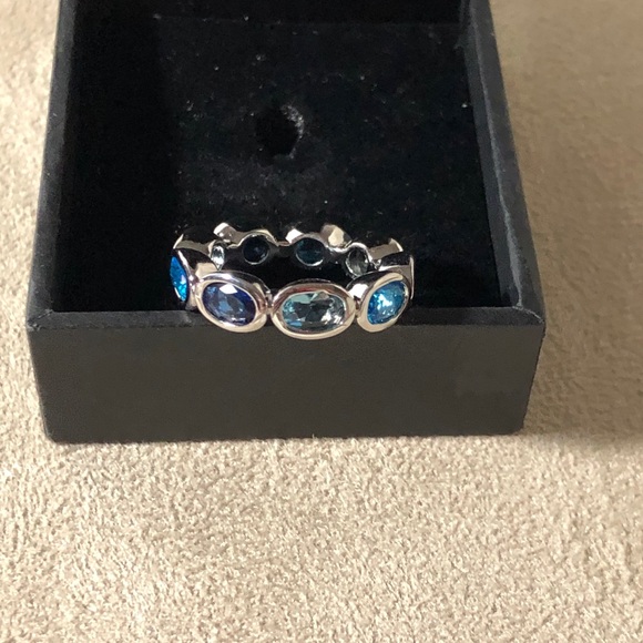 Jewelry - Gorgeous Bezel Set Blue Stones Eternity Ring, NWOT